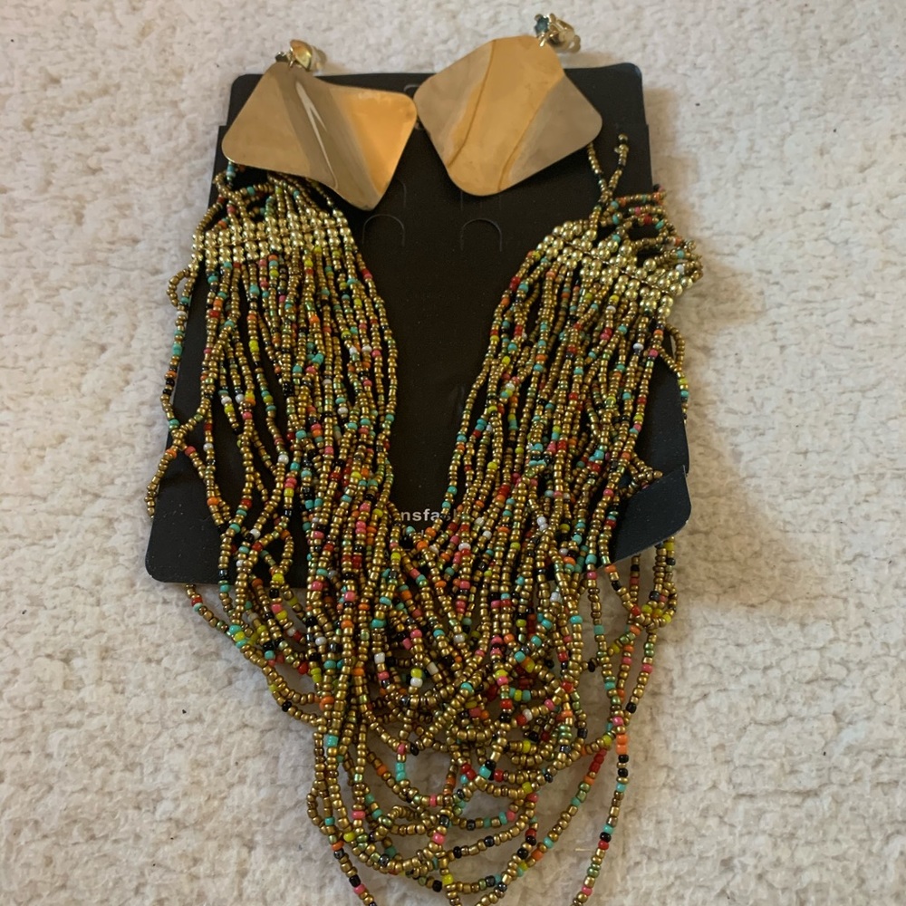 Multi-color bead Necklace NWT